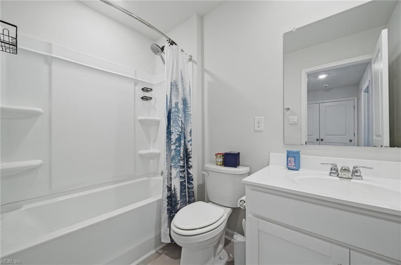Photo 23 of 31 residential for sale in Newport News virginia