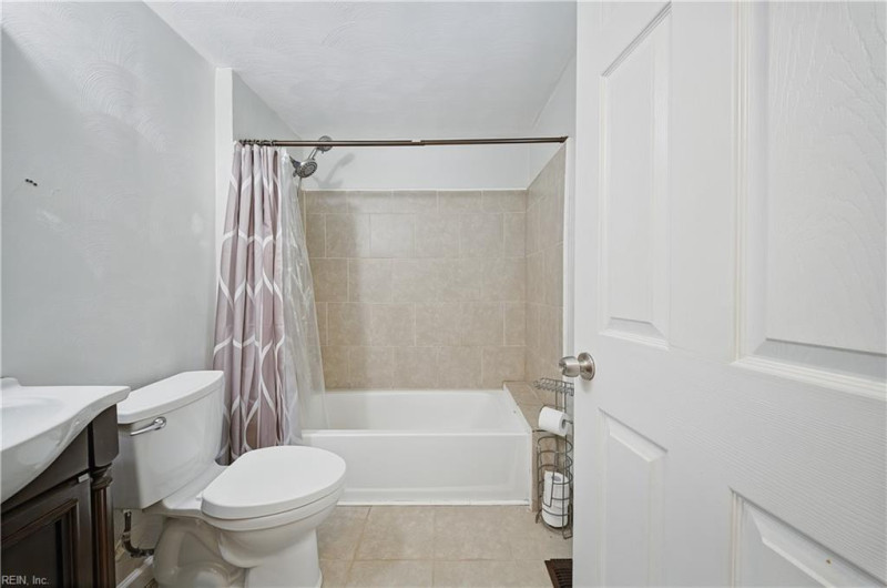 Photo 27 of 44 residential for sale in Norfolk virginia Photo 27 of 44 residential for sale in Norfolk virginia