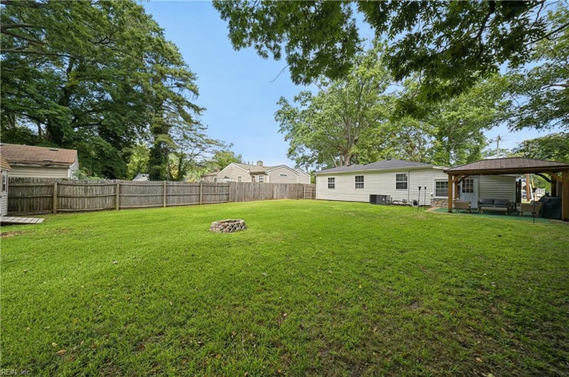 Photo 32 of 44 residential for sale in Norfolk virginia Photo 32 of 44 residential for sale in Norfolk virginia