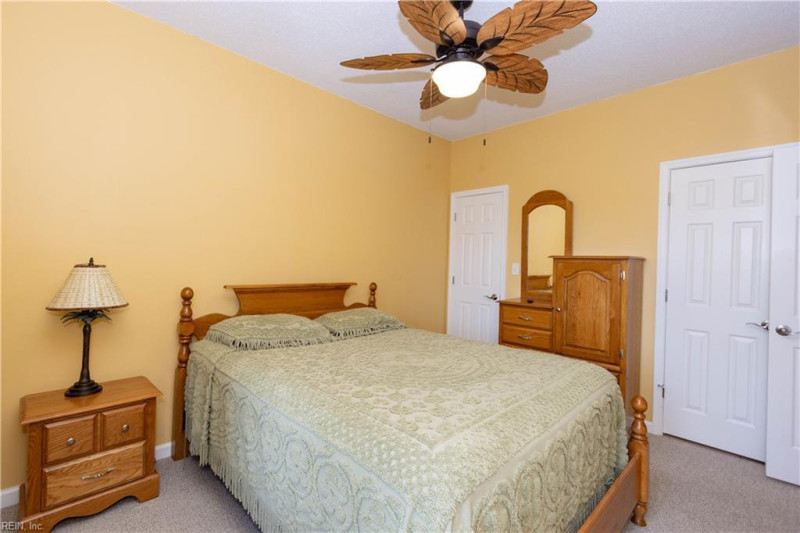 Photo 5 of 22 residential for sale in Hampton virginia