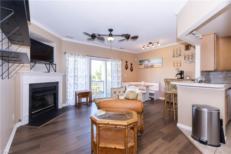Photo 8 of 22 residential for sale in Hampton virginia