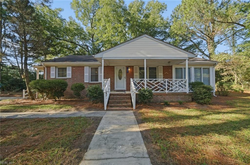 Photo 1 of 25 residential for sale in Suffolk virginia