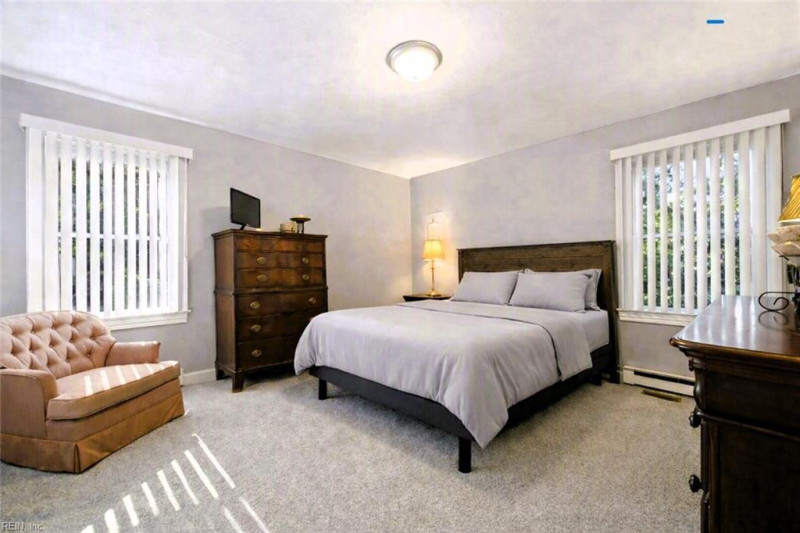 Photo 12 of 25 residential for sale in Suffolk virginia
