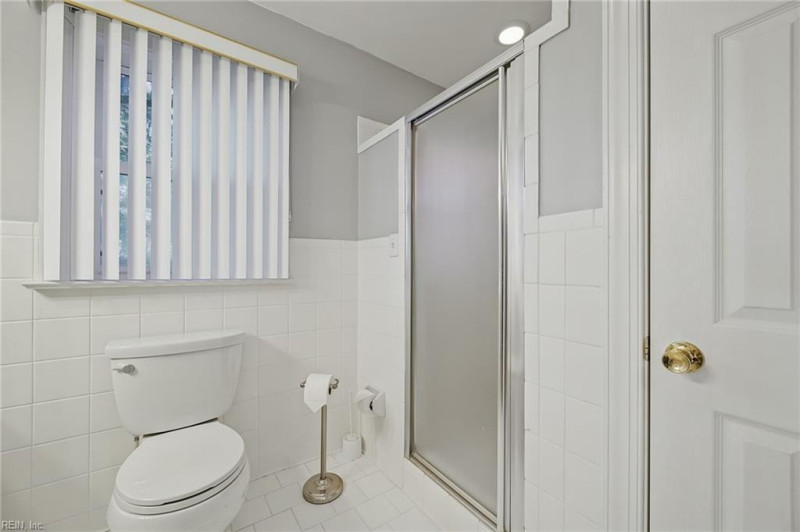 Photo 20 of 25 residential for sale in Suffolk virginia