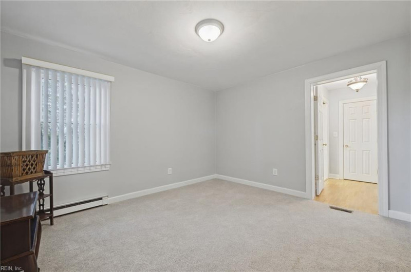 Photo 9 of 25 residential for sale in Suffolk virginia