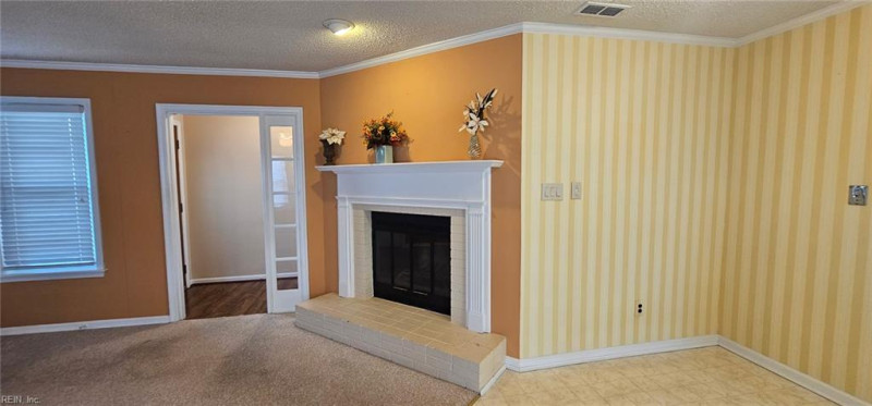 Photo 11 of 34 residential for sale in Chesapeake virginia Photo 11 of 34 residential for sale in Chesapeake virginia