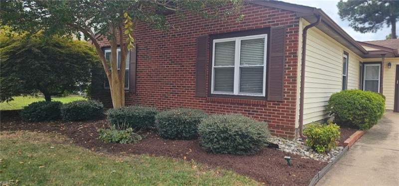 Photo 32 of 34 residential for sale in Chesapeake virginia Photo 32 of 34 residential for sale in Chesapeake virginia
