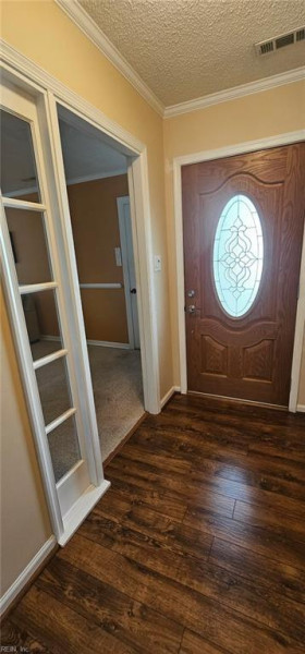 Photo 4 of 34 residential for sale in Chesapeake virginia Photo 4 of 34 residential for sale in Chesapeake virginia