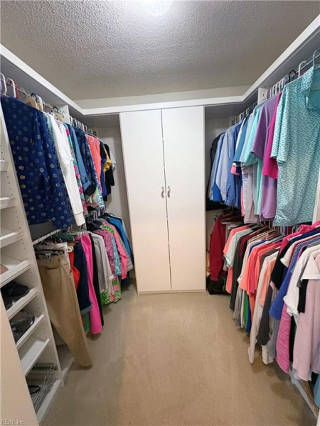 Photo 18 of 34 residential for sale in Virginia Beach virginia