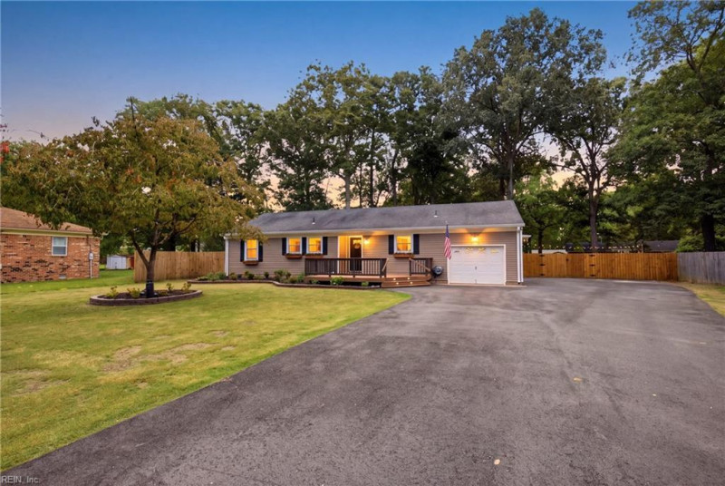 Photo 32 of 50 residential for sale in Chesapeake virginia