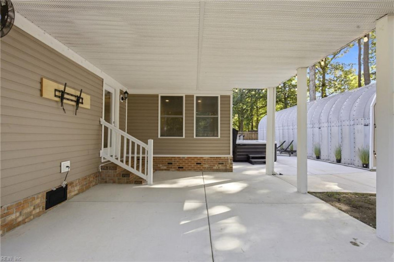 Photo 37 of 50 residential for sale in Chesapeake virginia