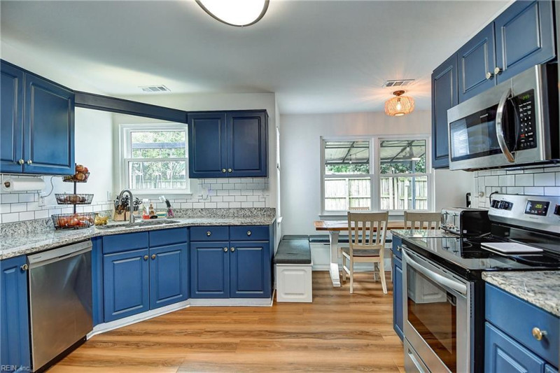Photo 16 of 49 residential for sale in Virginia Beach virginia
