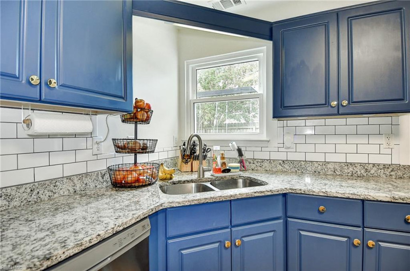 Photo 18 of 49 residential for sale in Virginia Beach virginia