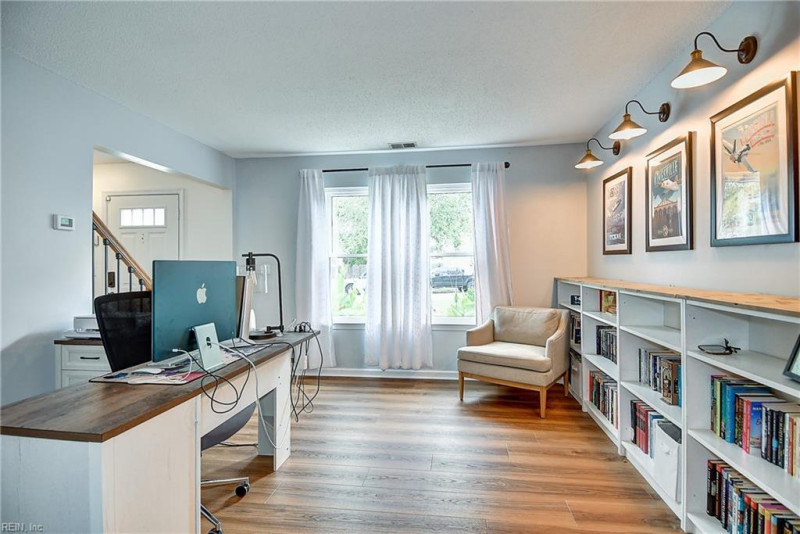 Photo 7 of 49 residential for sale in Virginia Beach virginia