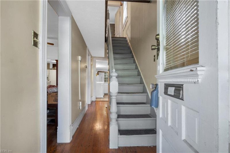 Photo 5 of 17 residential for sale in Hampton virginia Photo 5 of 17 residential for sale in Hampton virginia