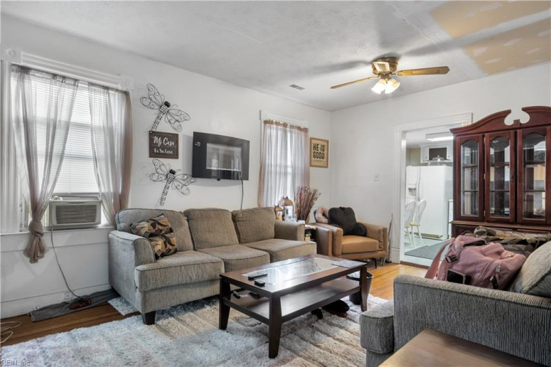 Photo 6 of 17 residential for sale in Hampton virginia Photo 6 of 17 residential for sale in Hampton virginia