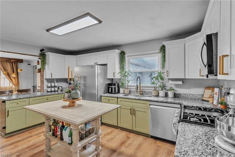 Photo 7 of 32 residential for sale in Norfolk virginia Photo 7 of 32 residential for sale in Norfolk virginia