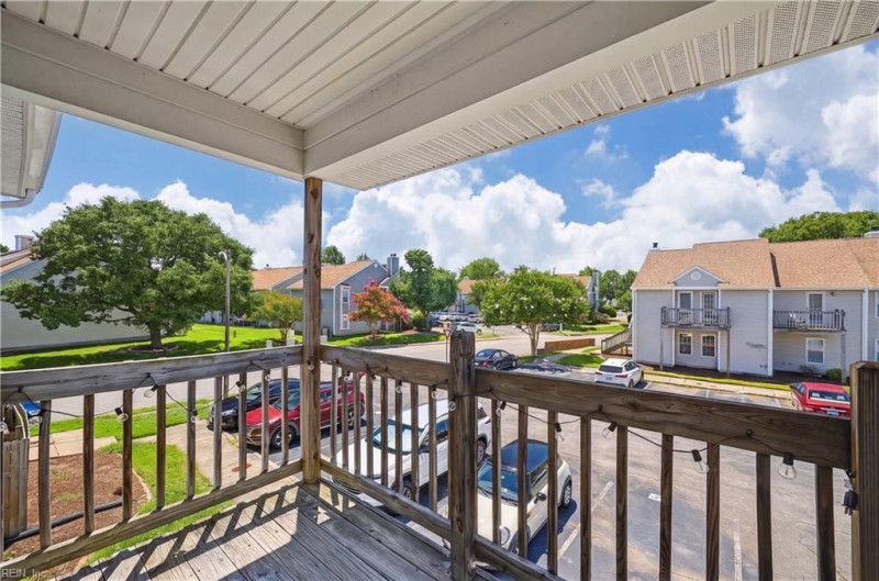 Photo 8 of 39 residential for sale in Virginia Beach virginia