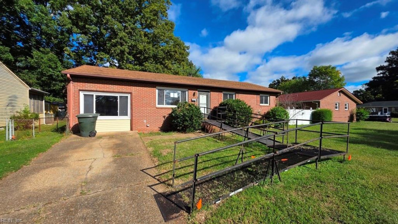 Photo 2 of 26 residential for sale in Newport News virginia Photo 2 of 26 residential for sale in Newport News virginia