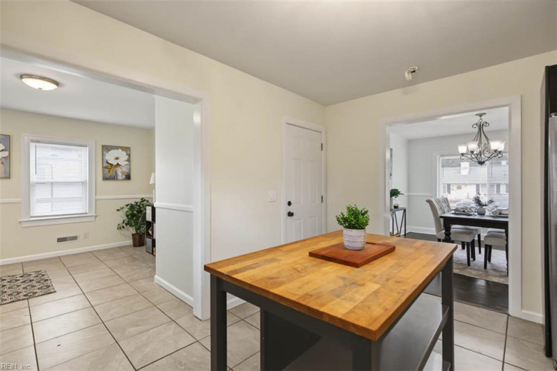 Photo 14 of 29 residential for sale in Hampton virginia Photo 14 of 29 residential for sale in Hampton virginia
