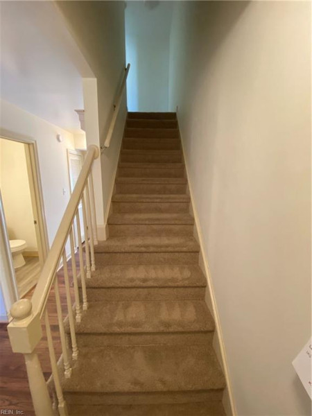 Photo 13 of 29 residential for sale in Chesapeake virginia