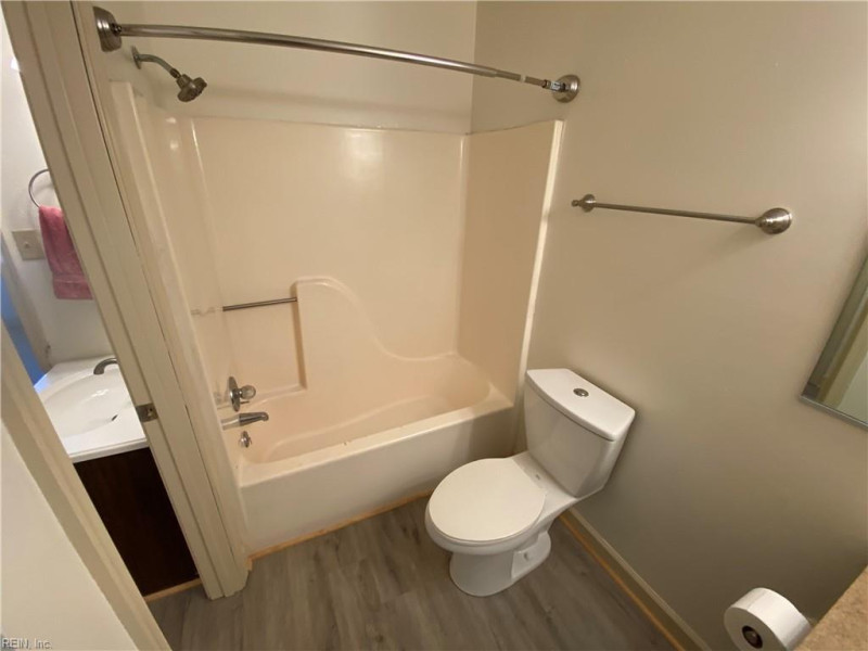 Photo 28 of 29 residential for sale in Chesapeake virginia