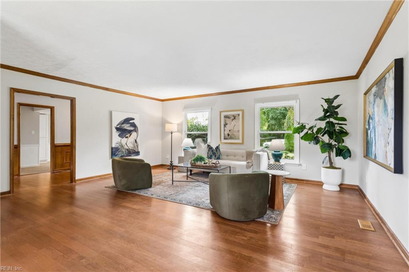 Photo 11 of 50 residential for sale in Hampton virginia