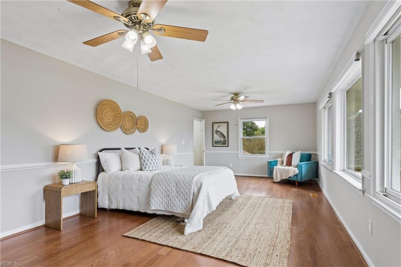 Photo 28 of 50 residential for sale in Hampton virginia