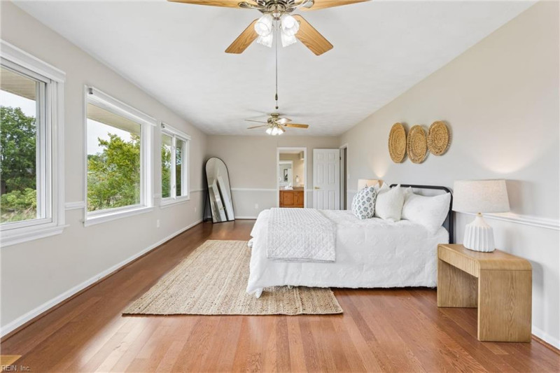 Photo 29 of 50 residential for sale in Hampton virginia