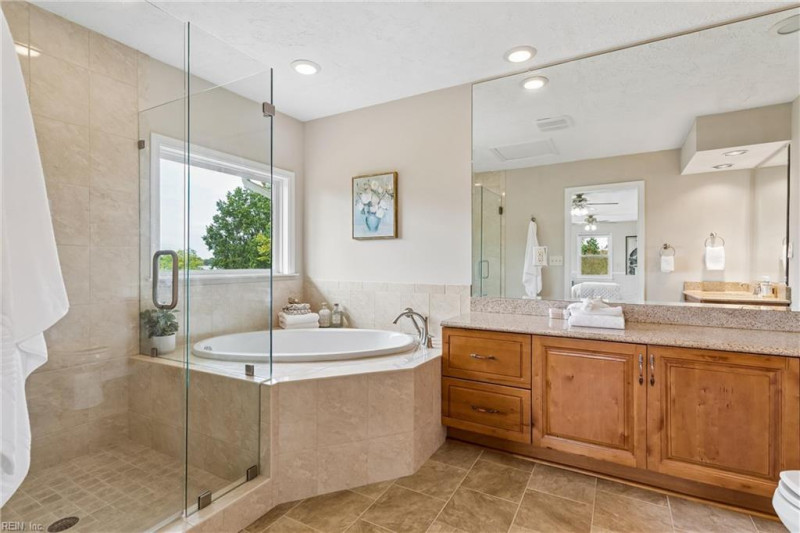 Photo 33 of 50 residential for sale in Hampton virginia