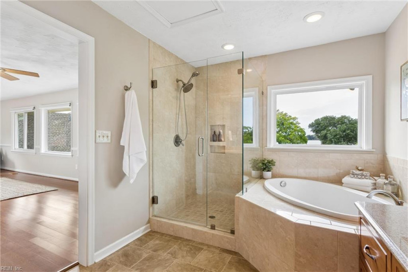 Photo 34 of 50 residential for sale in Hampton virginia