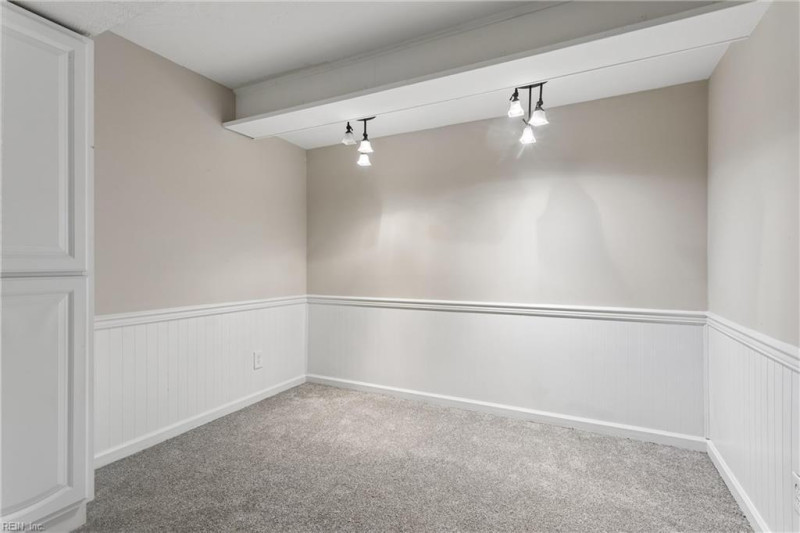 Photo 6 of 50 residential for sale in Hampton virginia