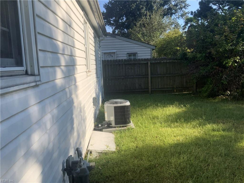 Photo 12 of 13 residential for sale in Newport News virginia
