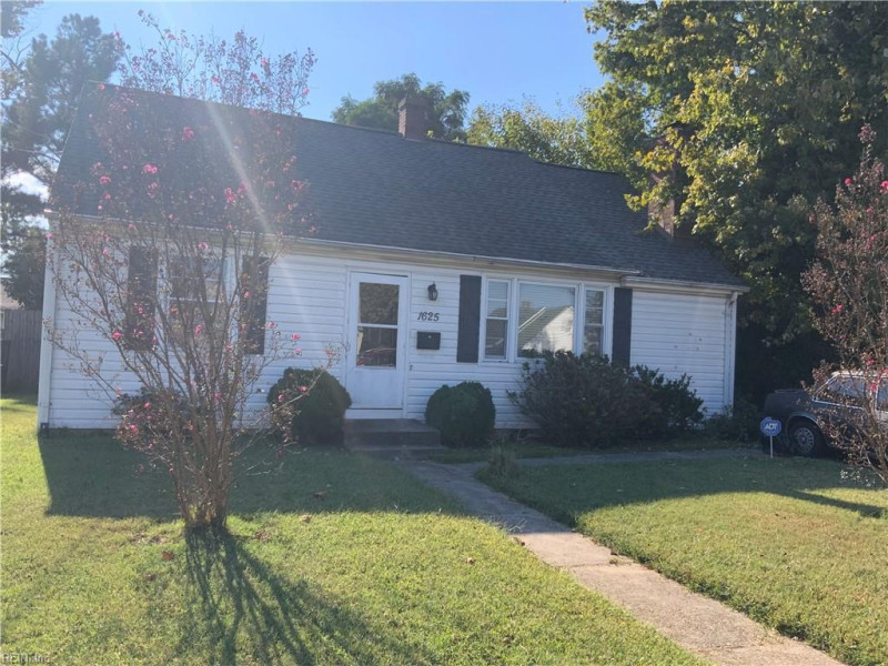 Photo 2 of 13 residential for sale in Newport News virginia