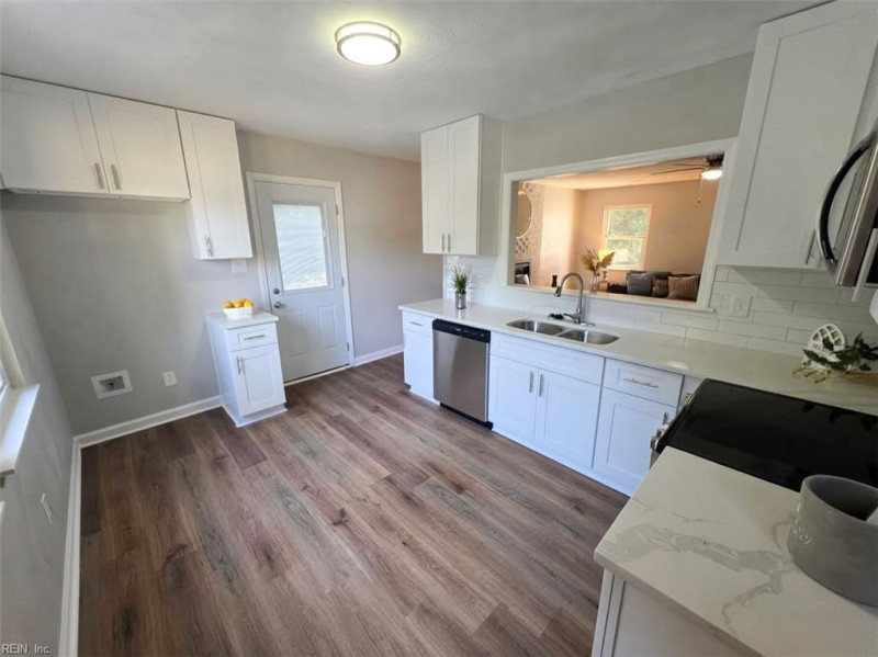 Photo 3 of 23 residential for sale in Hampton virginia