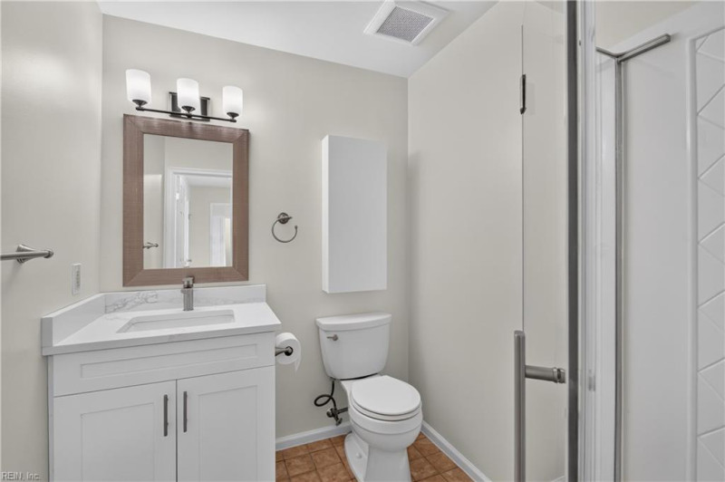 Photo 17 of 50 residential for sale in Virginia Beach virginia
