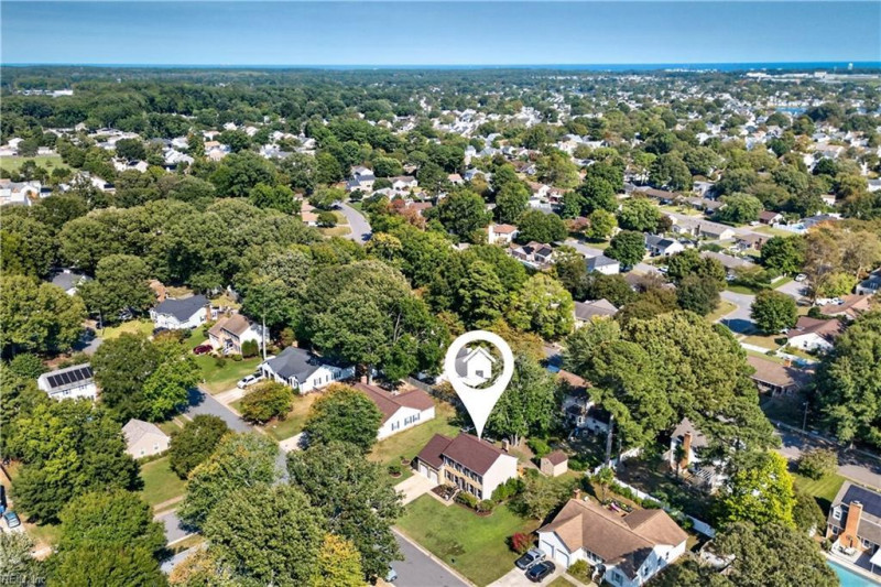 Photo 23 of 50 residential for sale in Virginia Beach virginia