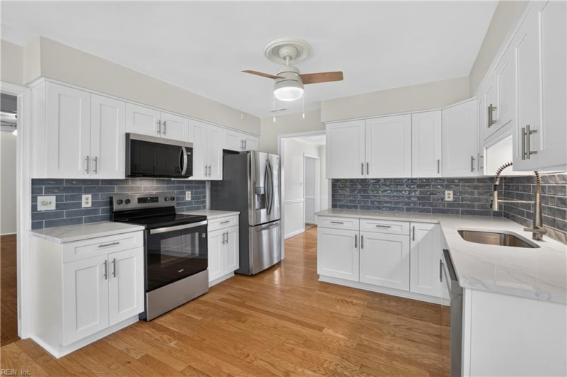 Photo 5 of 50 residential for sale in Virginia Beach virginia