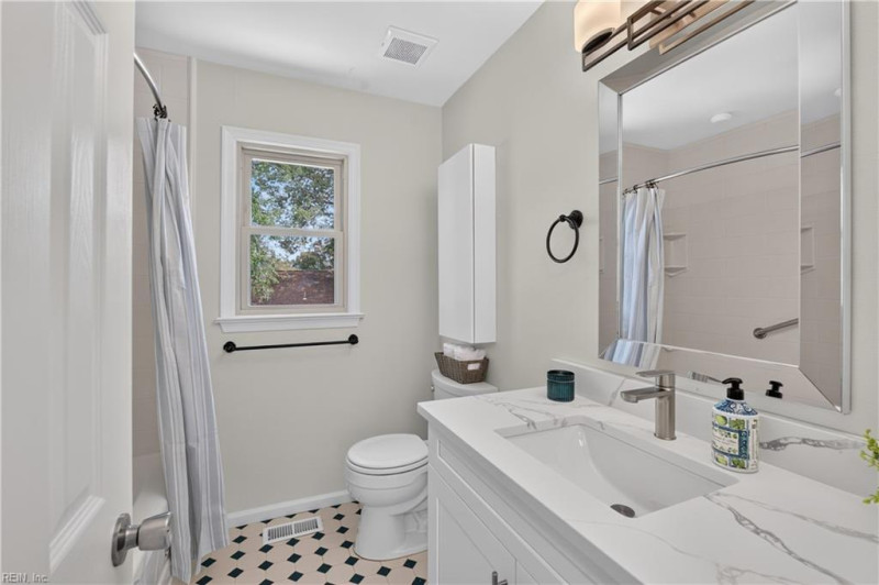 Photo 8 of 50 residential for sale in Virginia Beach virginia