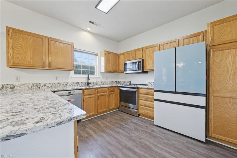 Photo 11 of 49 residential for sale in Suffolk virginia