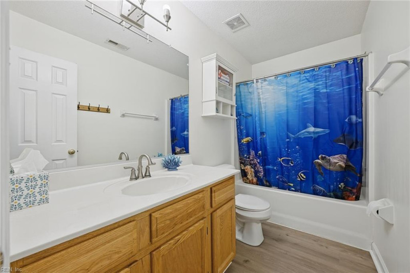 Photo 26 of 49 residential for sale in Suffolk virginia