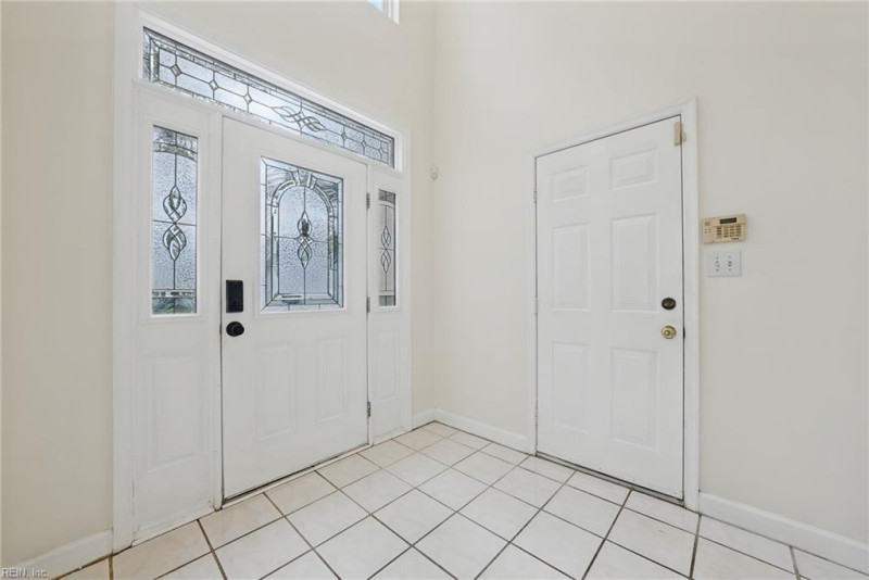 Photo 3 of 49 residential for sale in Suffolk virginia