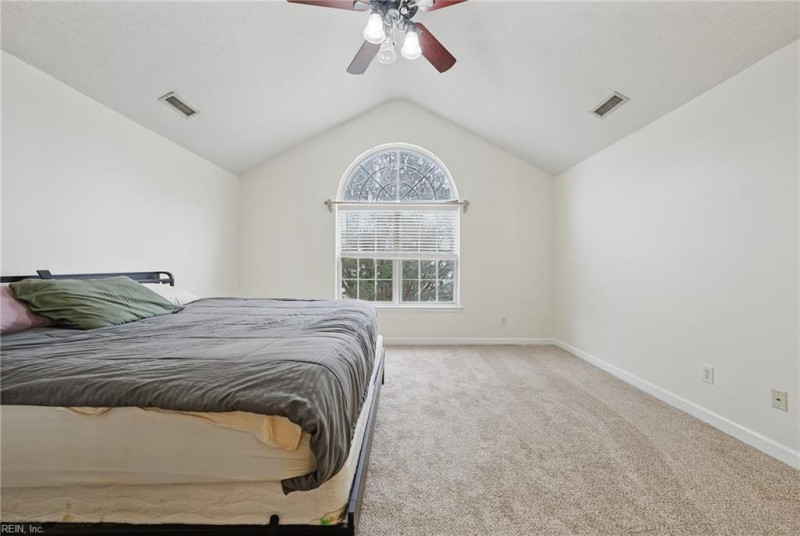 Photo 35 of 49 residential for sale in Suffolk virginia