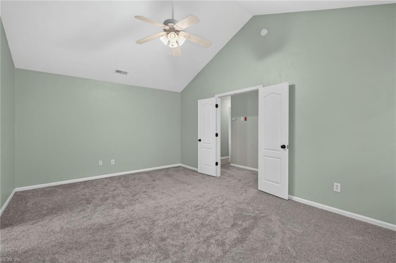 Photo 16 of 31 residential for sale in Virginia Beach virginia