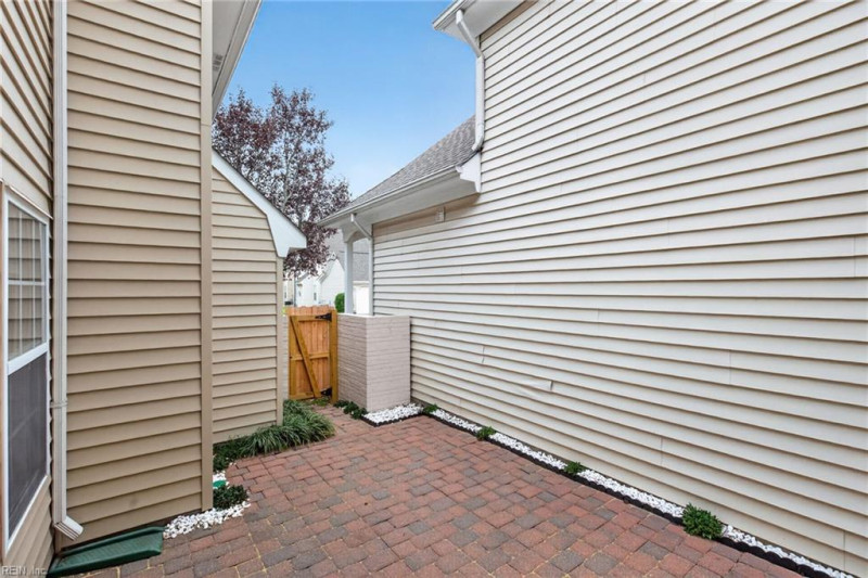 Photo 27 of 31 residential for sale in Virginia Beach virginia