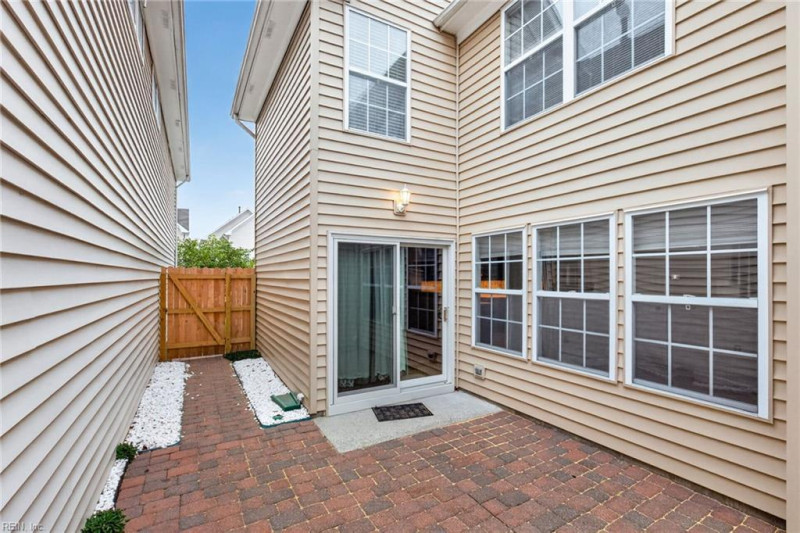 Photo 29 of 31 residential for sale in Virginia Beach virginia