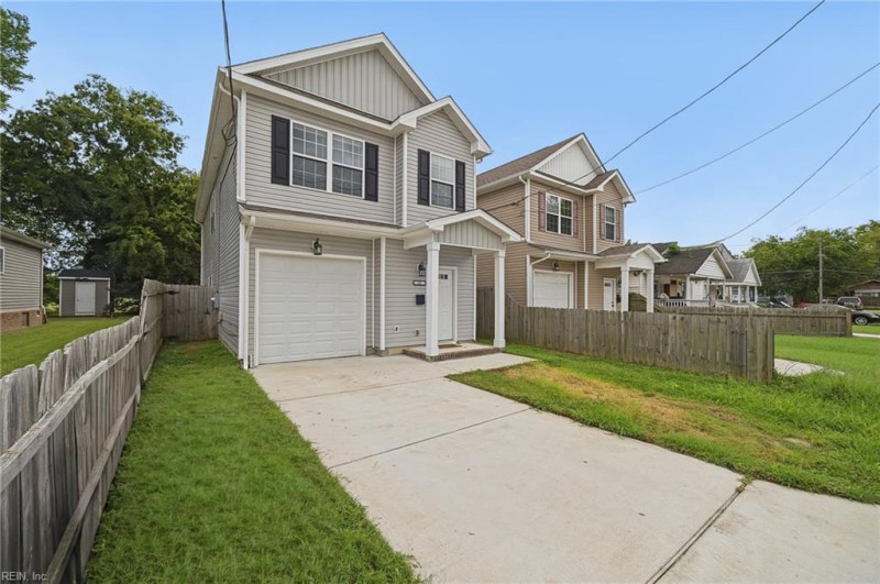 Photo 2 of 31 residential for sale in Hampton virginia