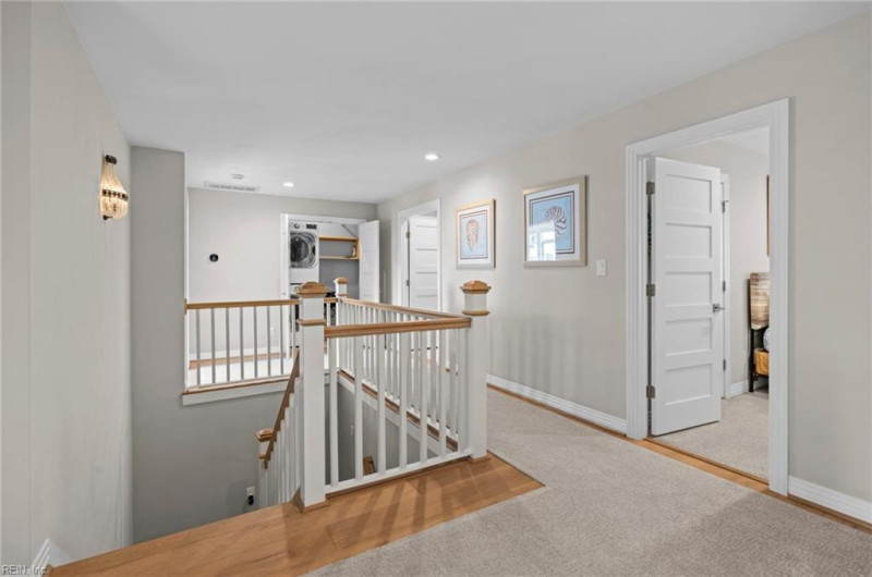 Photo 15 of 49 residential for sale in Virginia Beach virginia