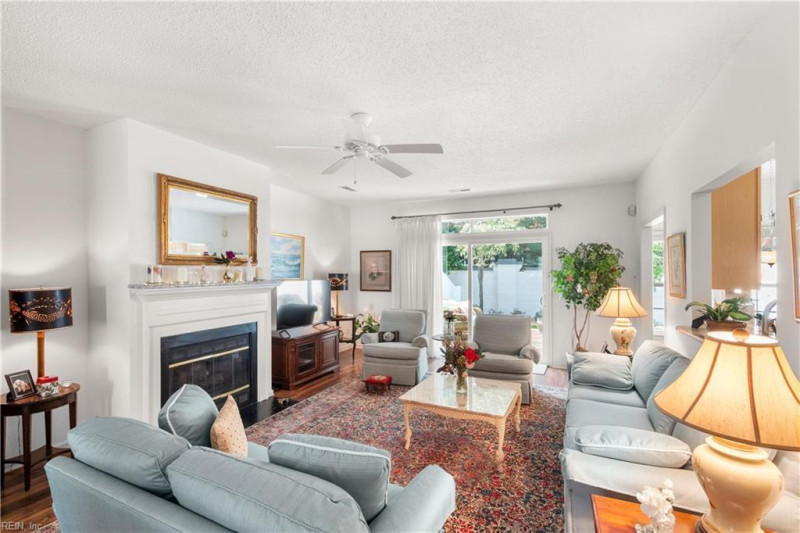 Photo 16 of 30 residential for sale in Virginia Beach virginia