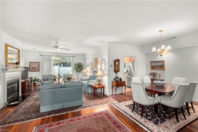 Photo 7 of 30 residential for sale in Virginia Beach virginia